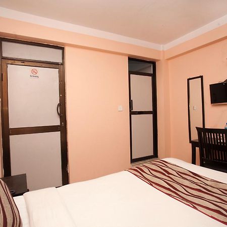Kathmandu City Hotel Экстерьер фото